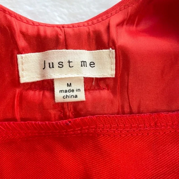 NWT Red Dress Boutique Open Back Red Dress With Bow in Size Medium - Picture 14 of 16